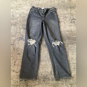 Women’s Universal Threads Vintage Straight Jeans Size 6/28R